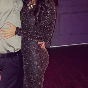 AQUA BLACK GOLD LONG SLEEVE BODYCON MIDI DRESS XS